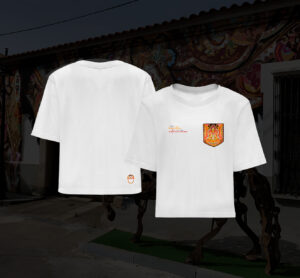 Camiseta blanca mujer oversize "Qué bonitas son las extremeñas"